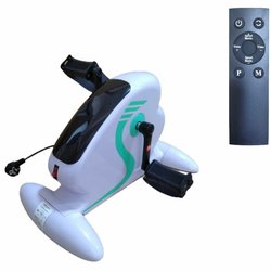 AT51127 Elektricky rotoped s ovladacem.jpg