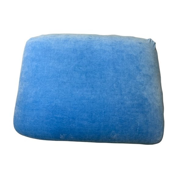 Cestovní anatomický polštář.jpg